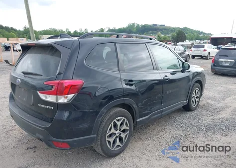 2019 Subaru Forester Premium z USA, uszkodzony, nr VIN JF2SKAEC6KH509995